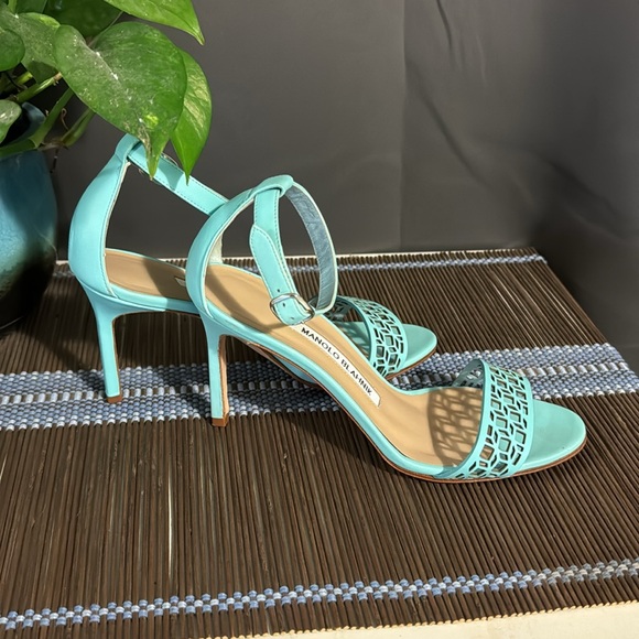 5) Manolo Blahnik - Size 35.5- Leather Printed Sandals - Picture 3 of 4